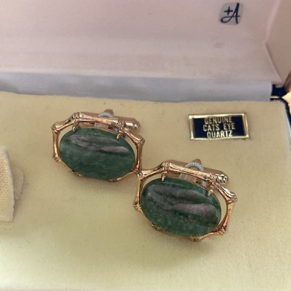 Cats eye quartz cuff links and tie pin - Picture 3 of 5